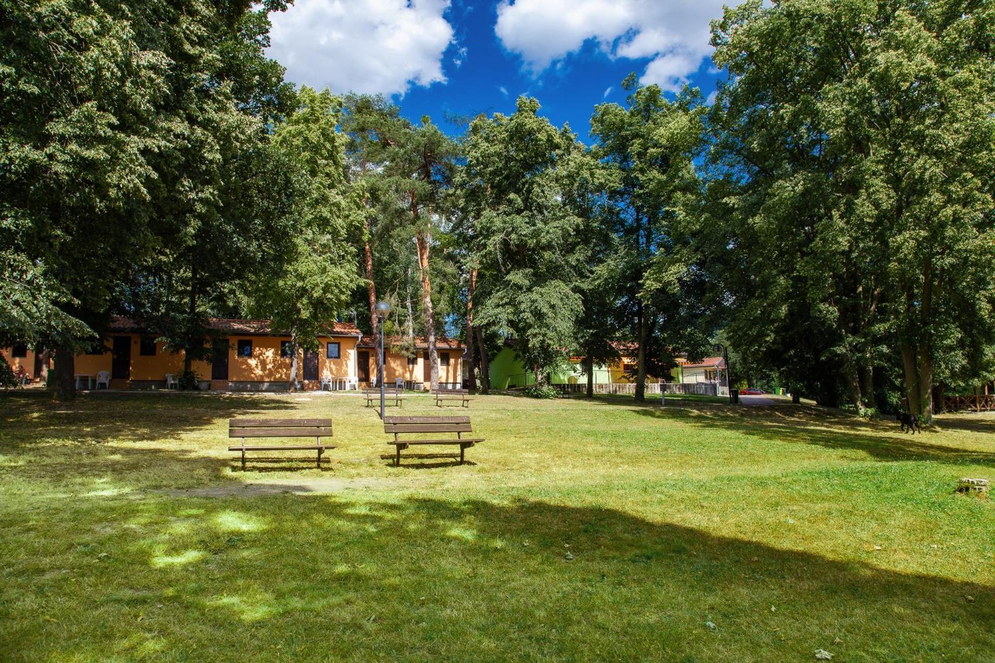 Resort Beach Nova Zivohost Krecovice Екстер'єр фото